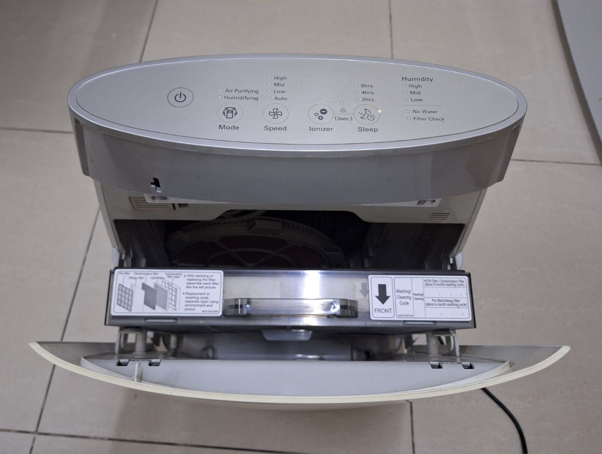 Lg airpurifier with humidifier function + free delivery - Image 4