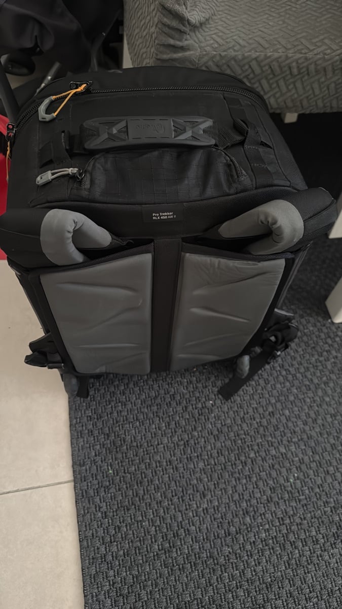 Lowepro Pro Trekker AW ii in good condition - Image 2
