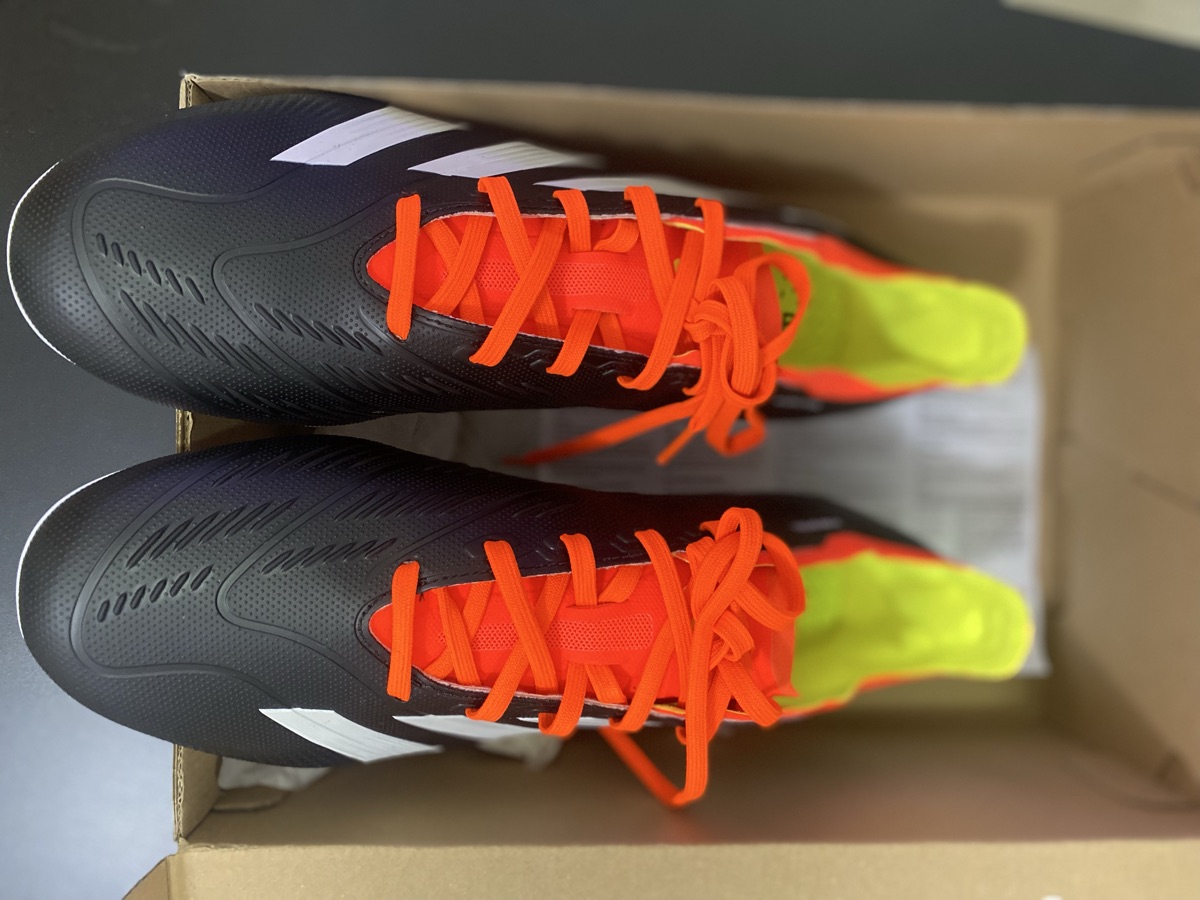للبيع استارز اديداس اصلى جديد تلبيس 44و45  For sale: Brand new, original Adidas Stars, sizes 45.44 - Image 7