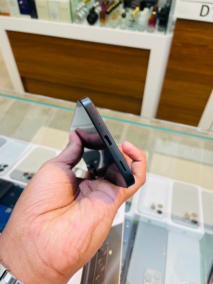 Galaxy A17 - Image 1