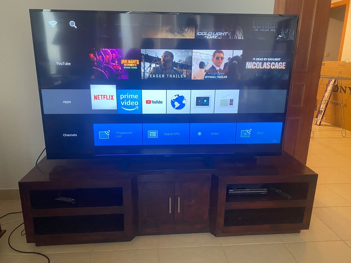 Sony Bravia 70 smart 4K - Image 1