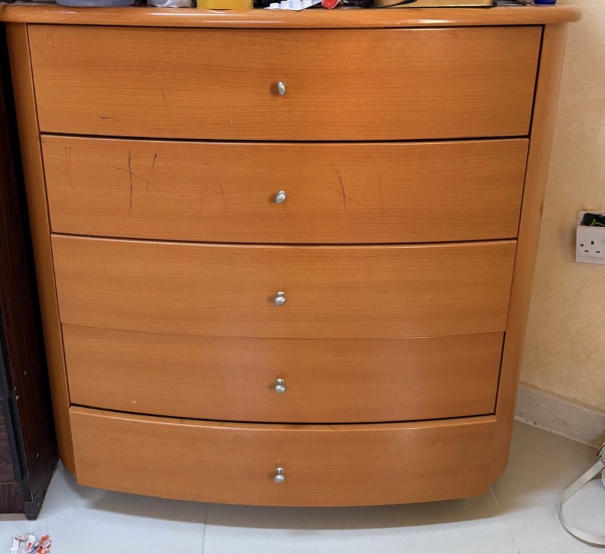 2 cupboards , 1 mini storage rack , dressing table in good condition for sale   - Image 5