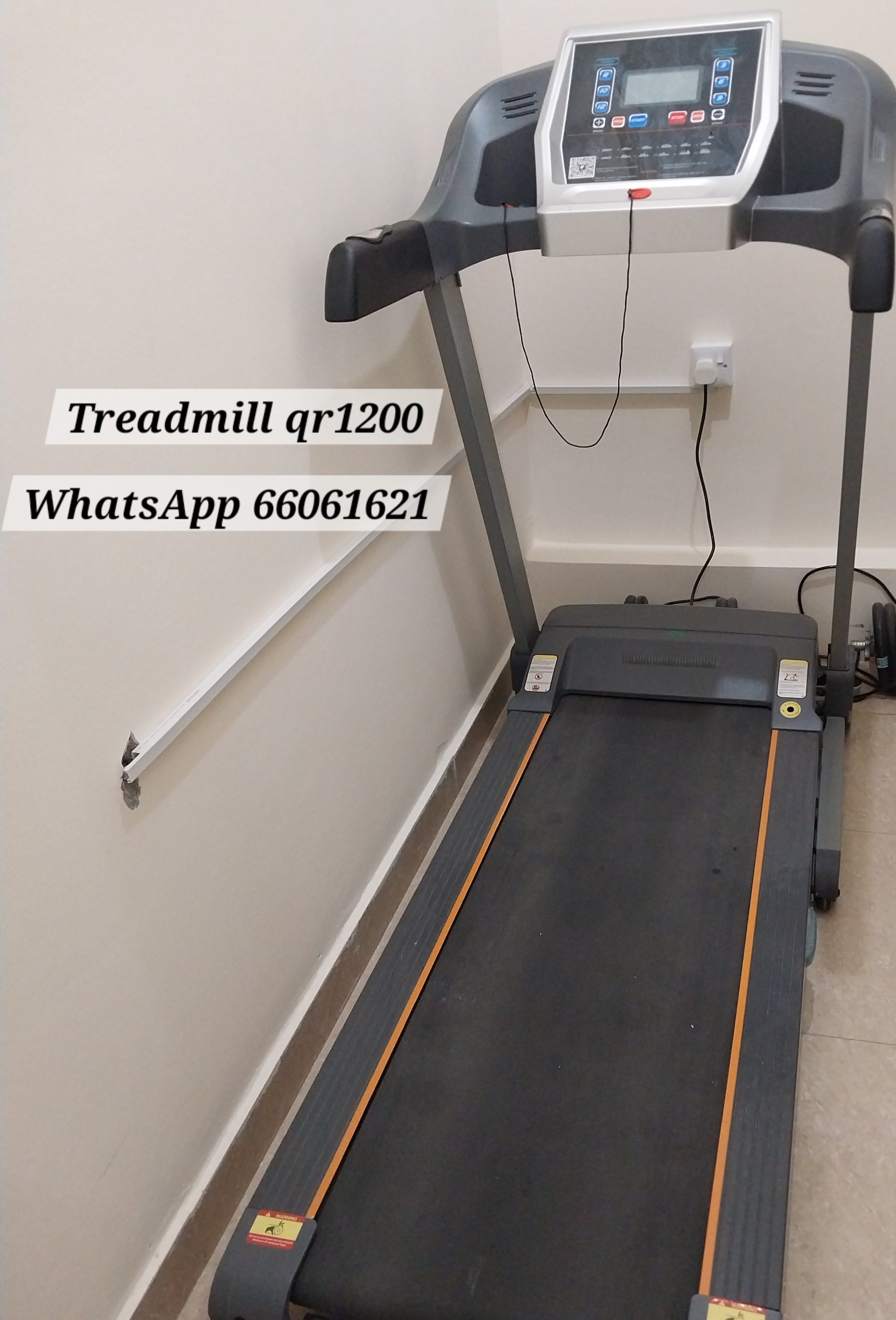 Treadmill for sale in Al Khor - Image 1