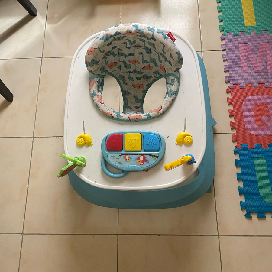 Baby walker (good as new) - Image 2