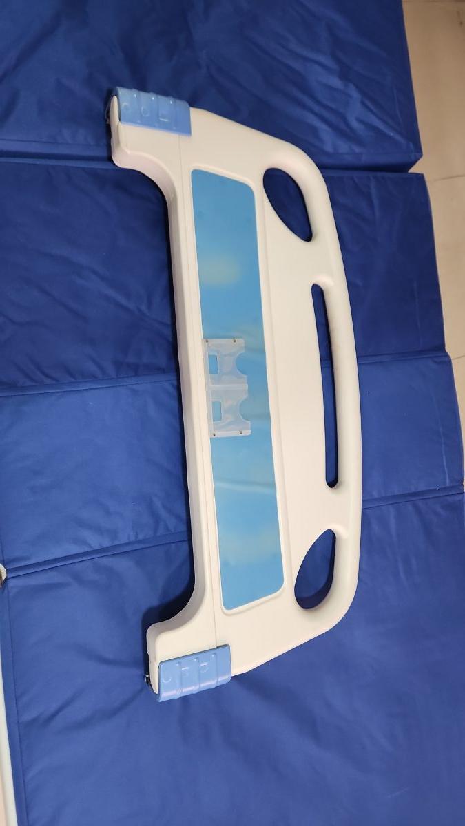 Medical Bed - Image 10