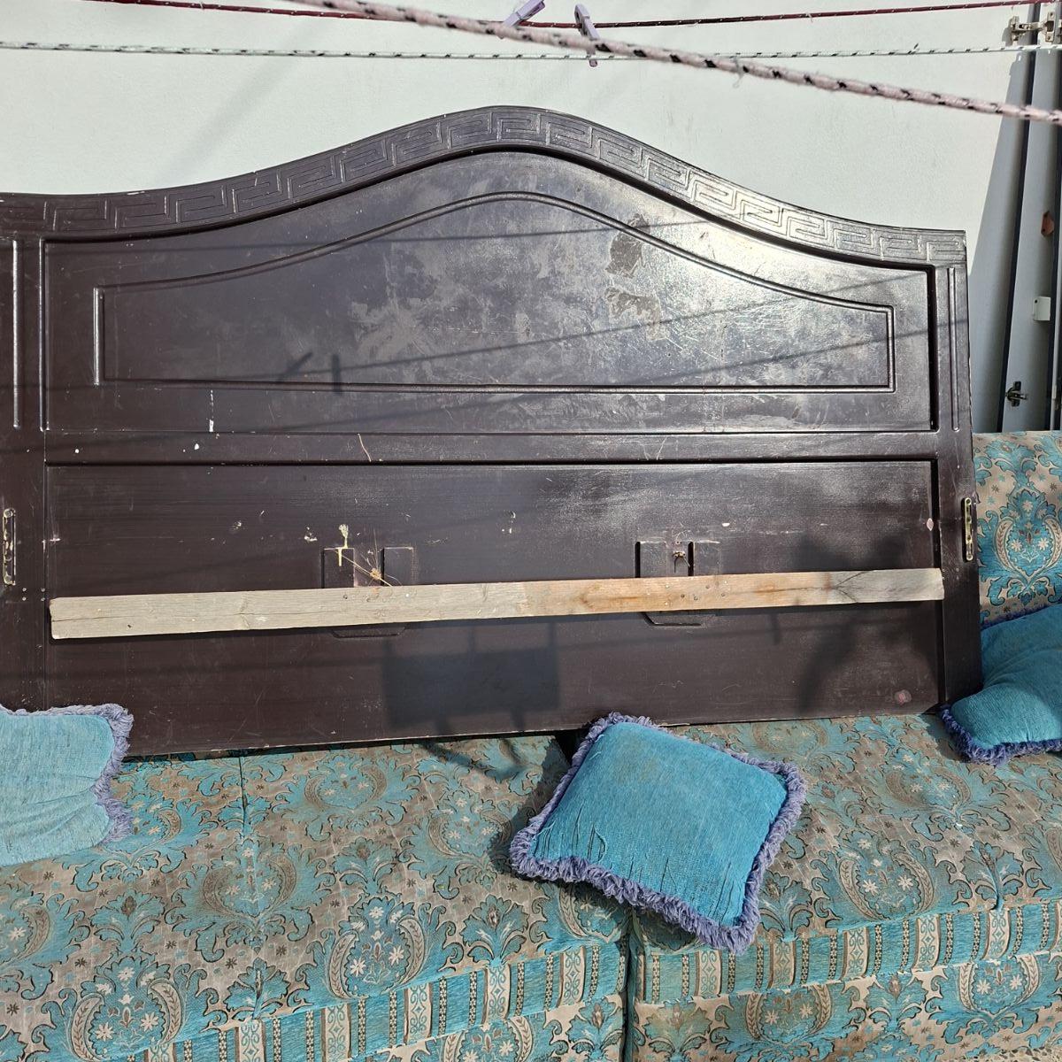 Master bed with new Mattress , sofa, table and 2 cupboard  2+3 size selling very cheap prices. - Image 5