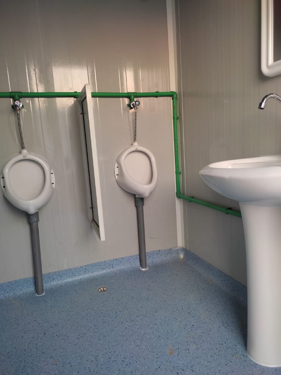 Portable cabins Toilets security rooms containers - Image 4
