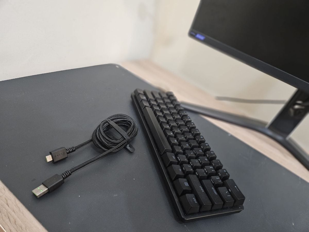 Razer Hunstman Mini keyboard - Image 1