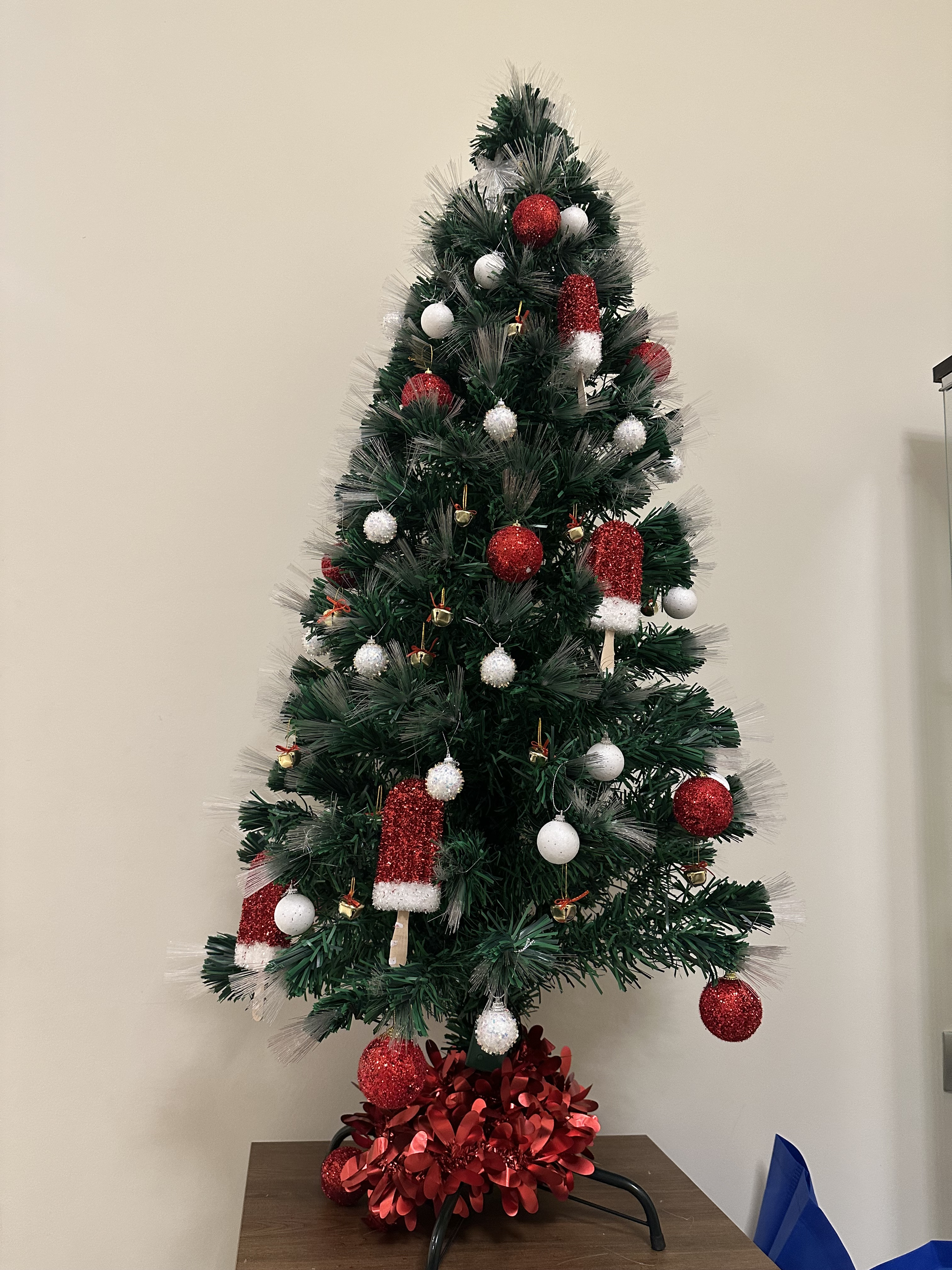 Christmas tree - Image 3