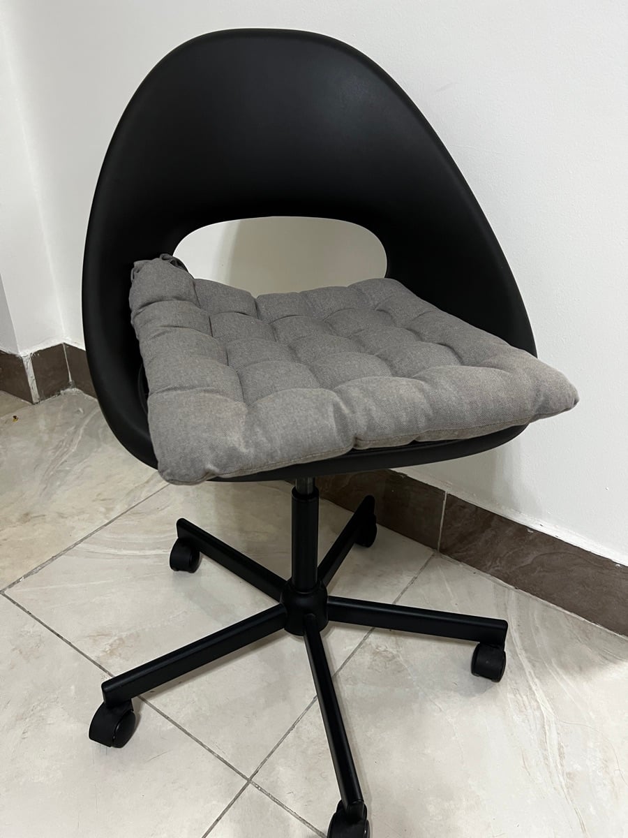 Swivel chair - Image 2