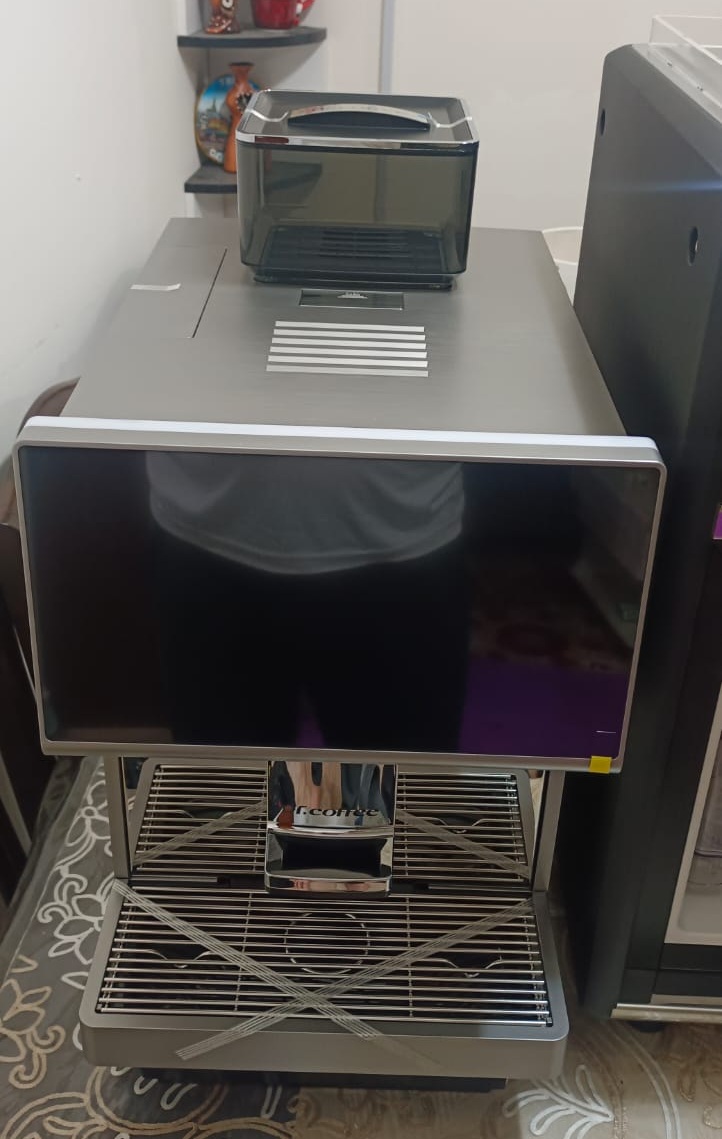 coffee machine and milk cooler with cup warmer - Image 4