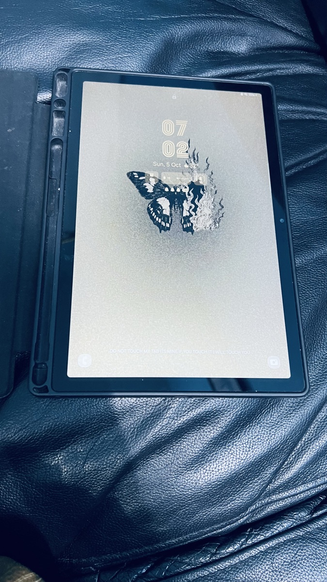 Samsung A8 - Image 4