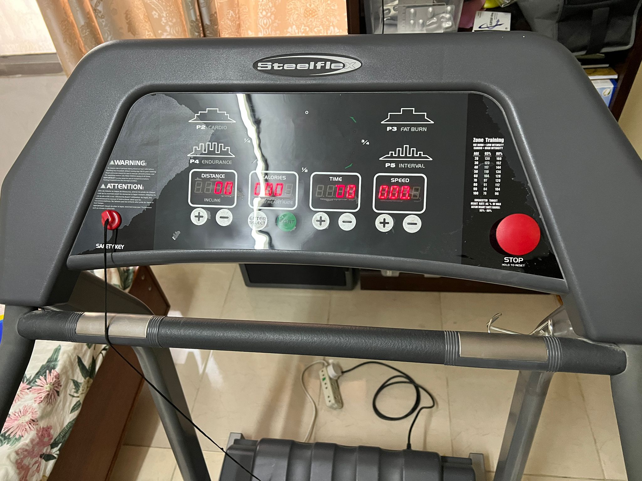 Steelflex XT3300 Treadmill - Image 7
