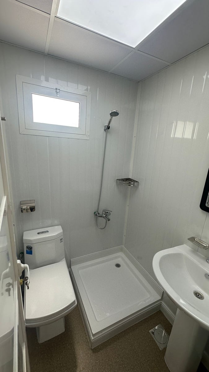 New and Used Porta cabins, refurbished toilets, security cabins etc - Image 15