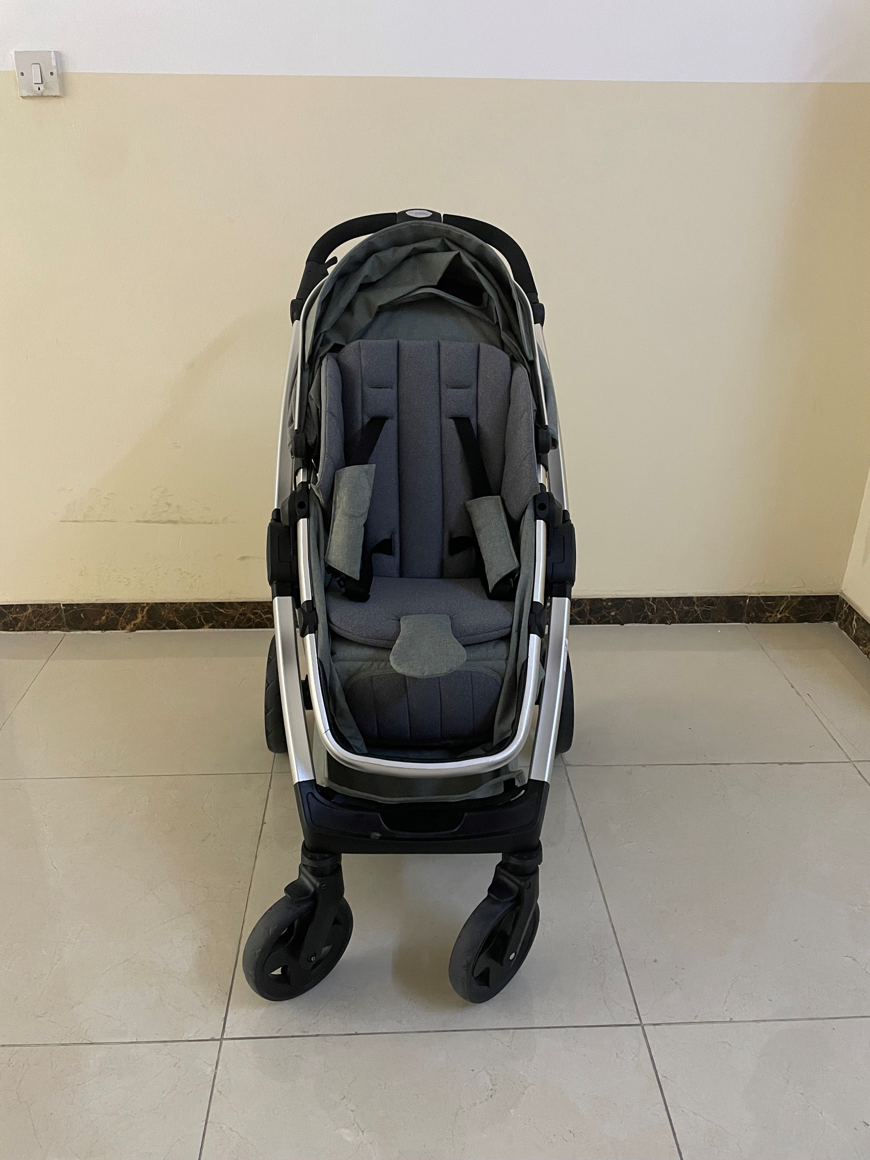 Premium Baby Stroller for Sale - Adjustable, Dual-Facing, Like New - 410 QAR - Image 7