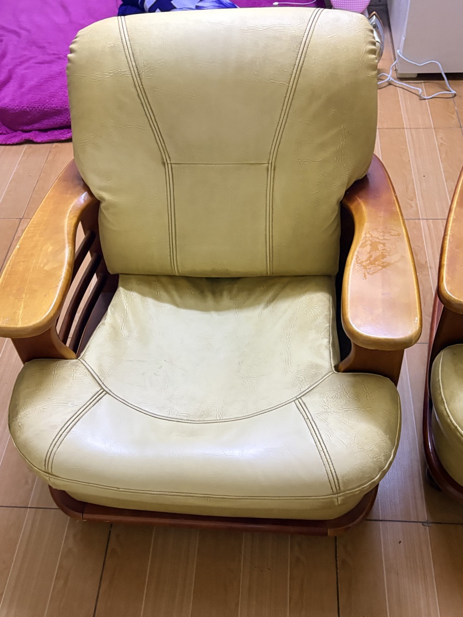 Strong wooden dual sofa urgent selling - Image 2