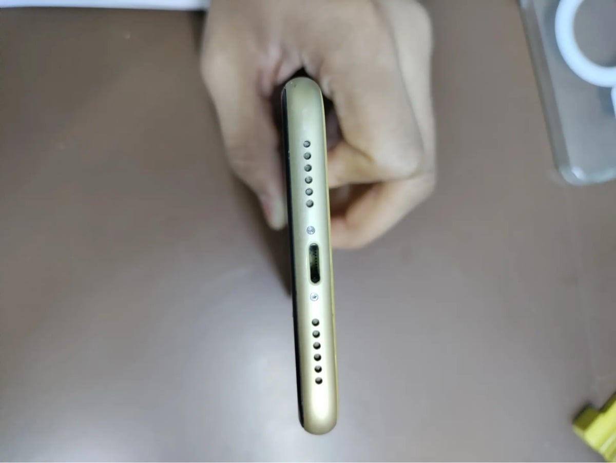 Iphone XR - Image 1