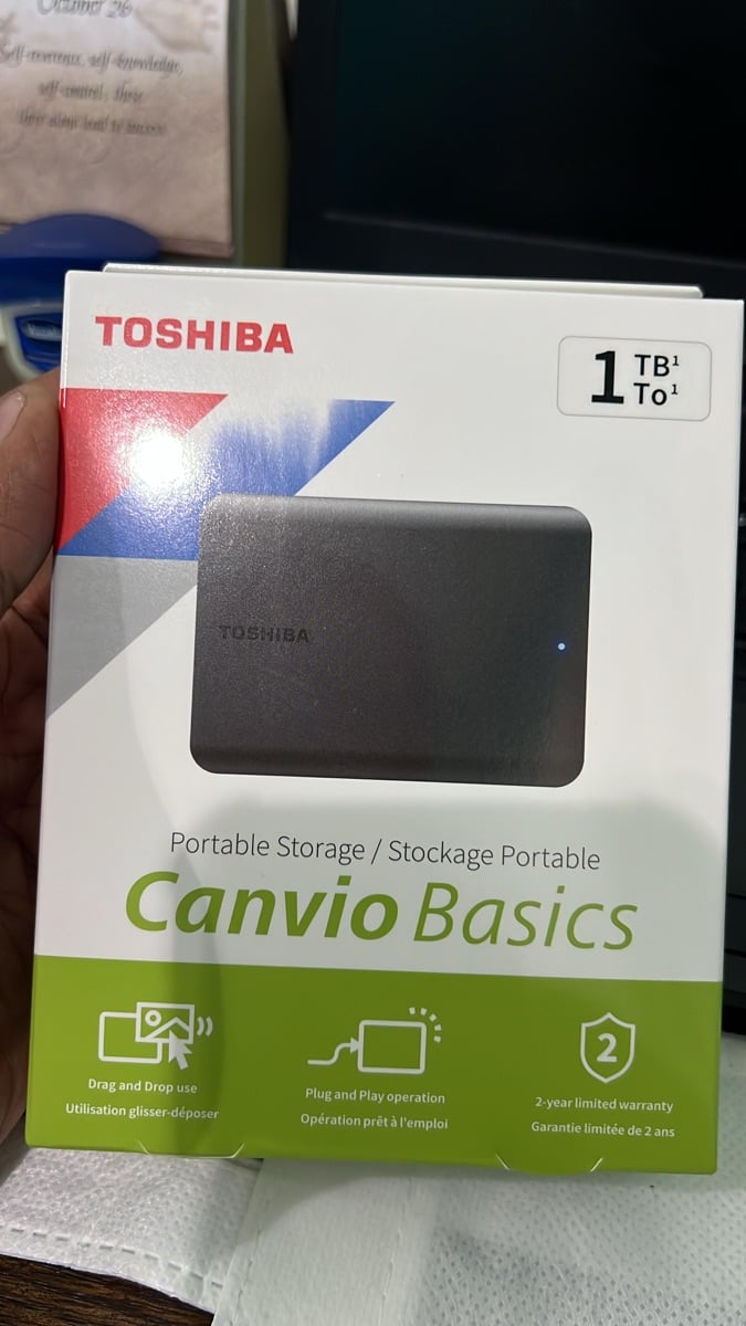 Toshiba Canvio Basic 1TB - Image 1