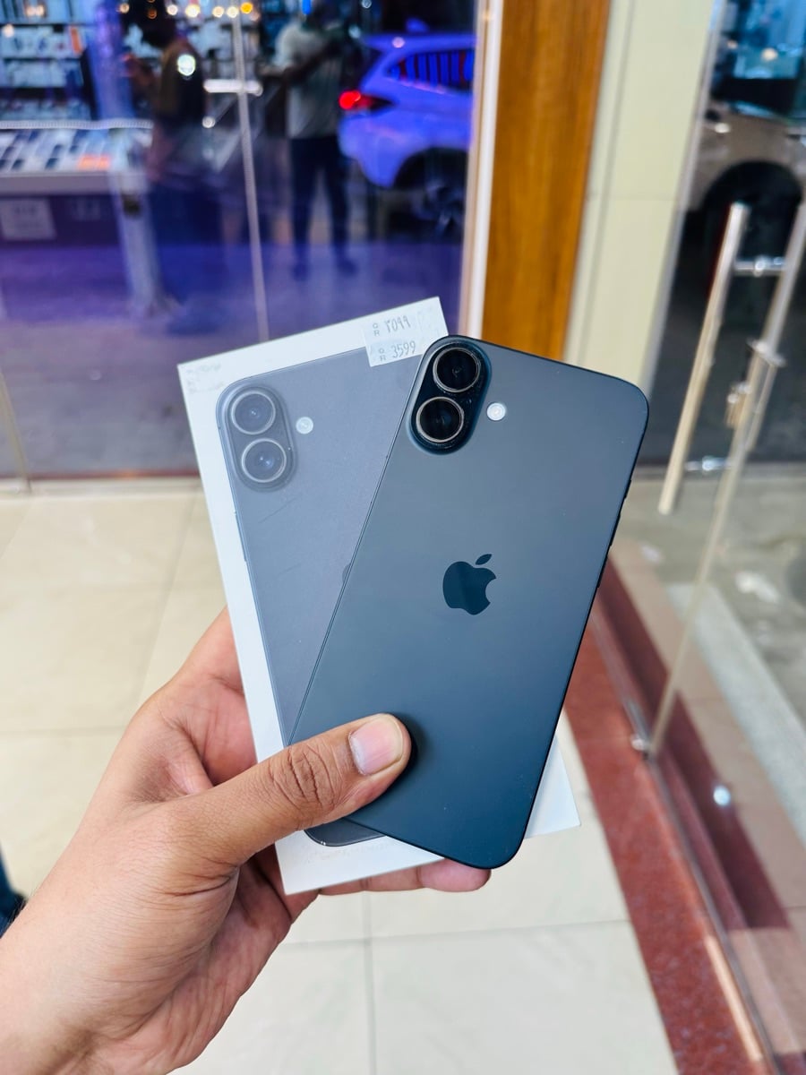 16plus black 128gb - Image 1