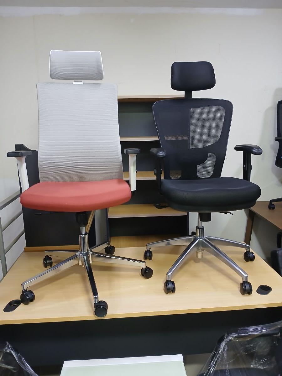 Used office furniture buy sell in Qatar 55157083 - Image 14