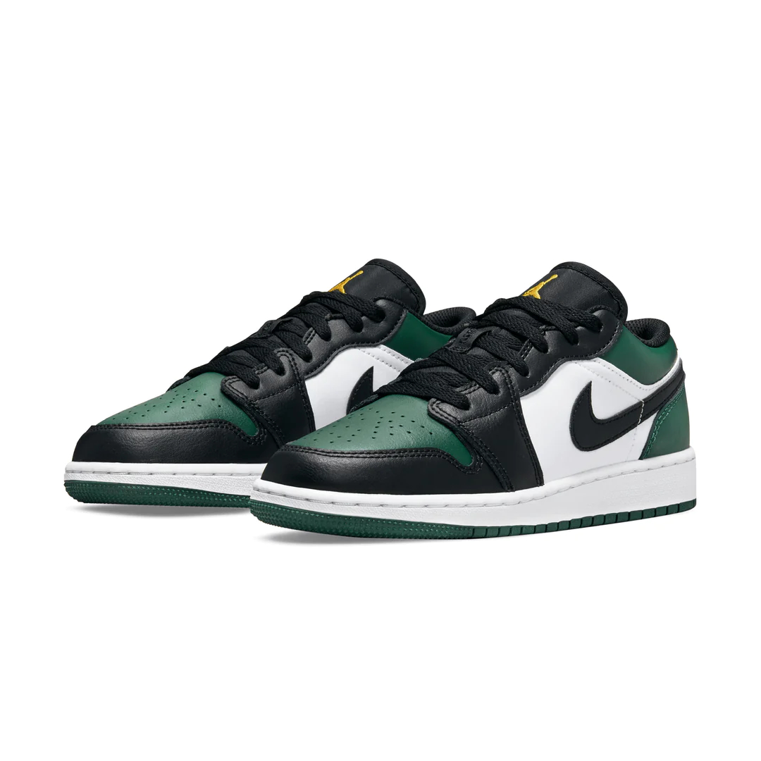 For sale brand new JORDAN 1 LOW models US9/UK8/EU42.5 mens size - Image 10