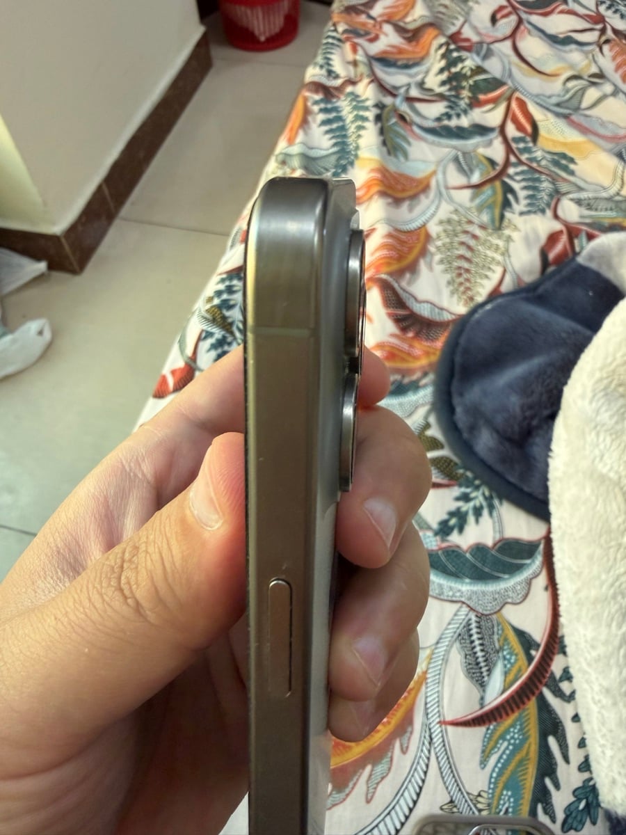 IPhone 15 Pro 128 GB - Image 5