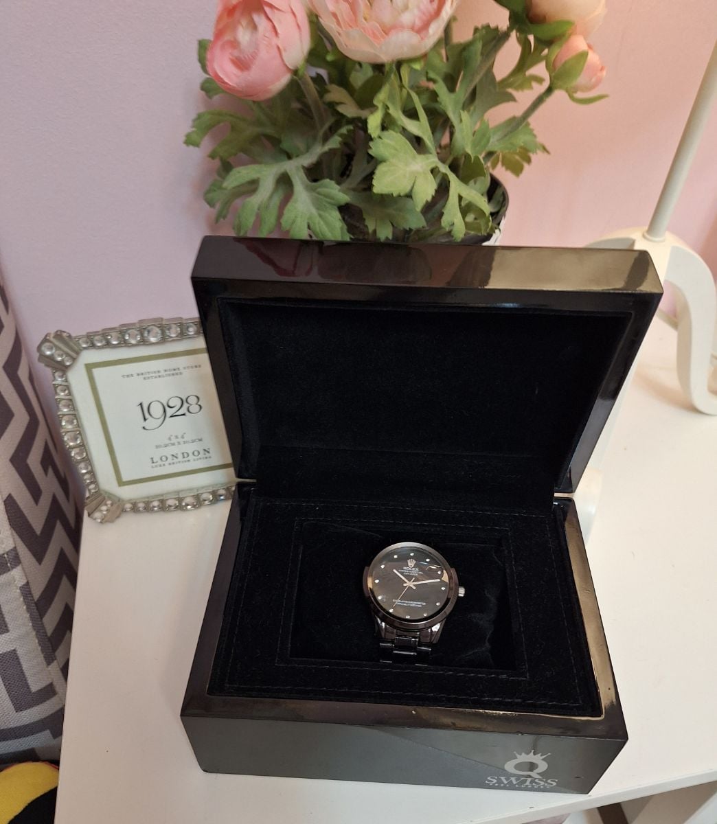 Unwanted gift watch + free delivery - Image 3