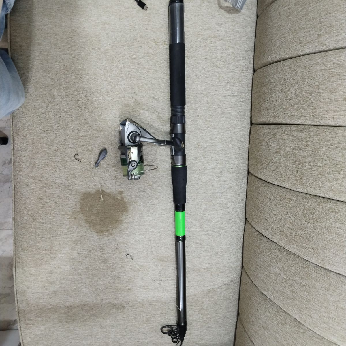 FISHING ROD AND REEL FOR SALE ,_ Full set– LIKE NEW - Image 6