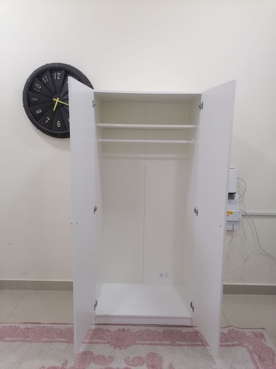 For sale ikea 2 doors cabinet - Image 3