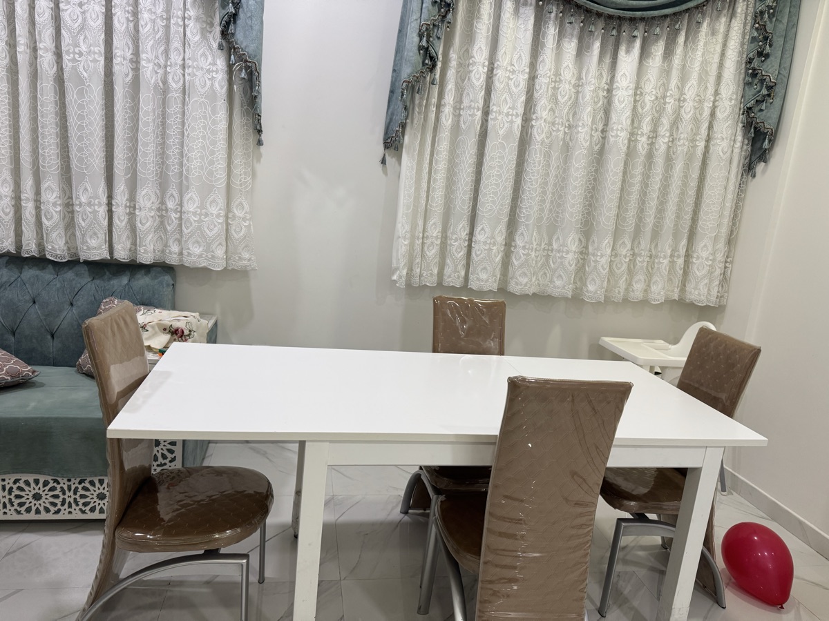 Extendable ikea table - Image 6