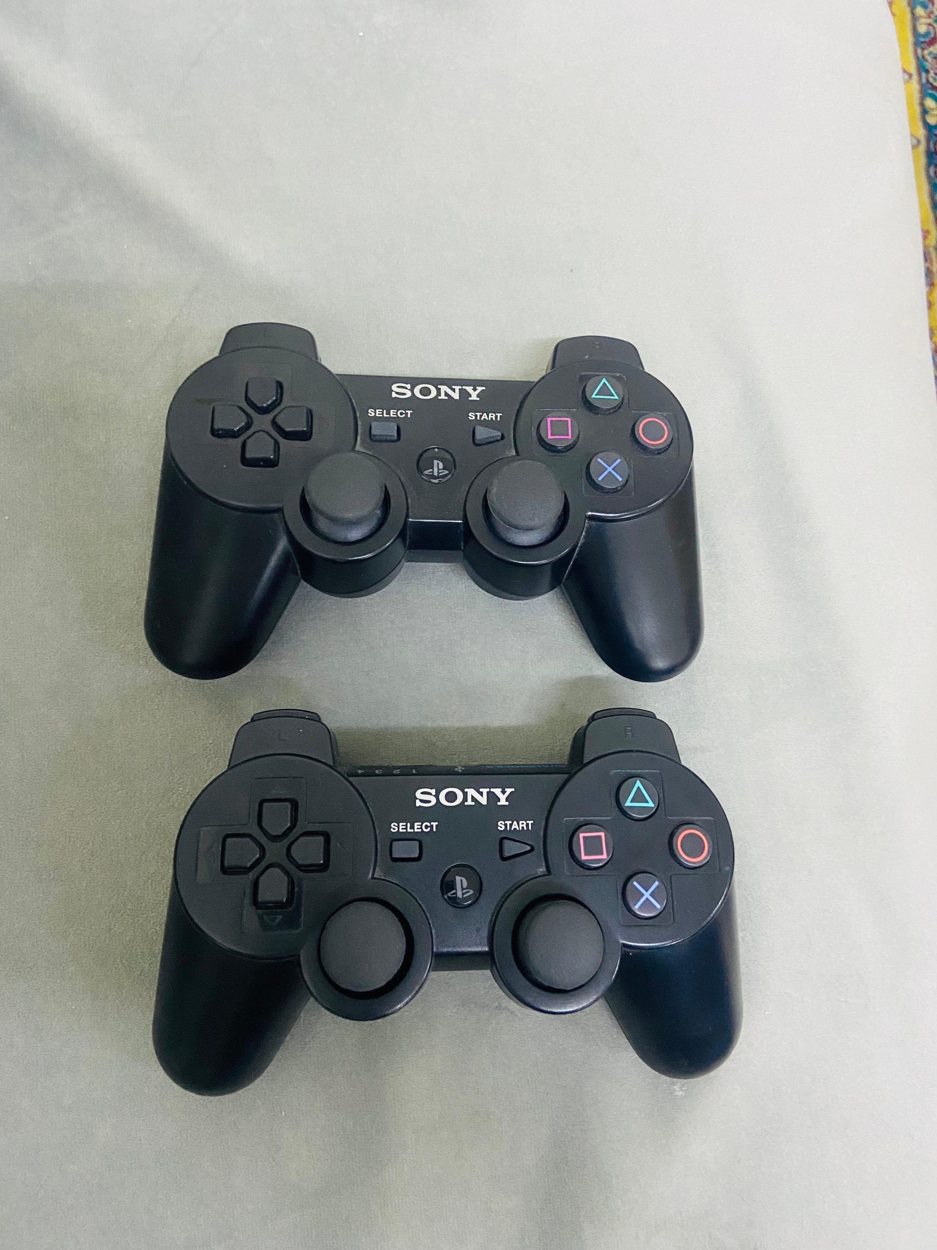 PlayStation 3 with 2 joystick n 12 games - Image 4