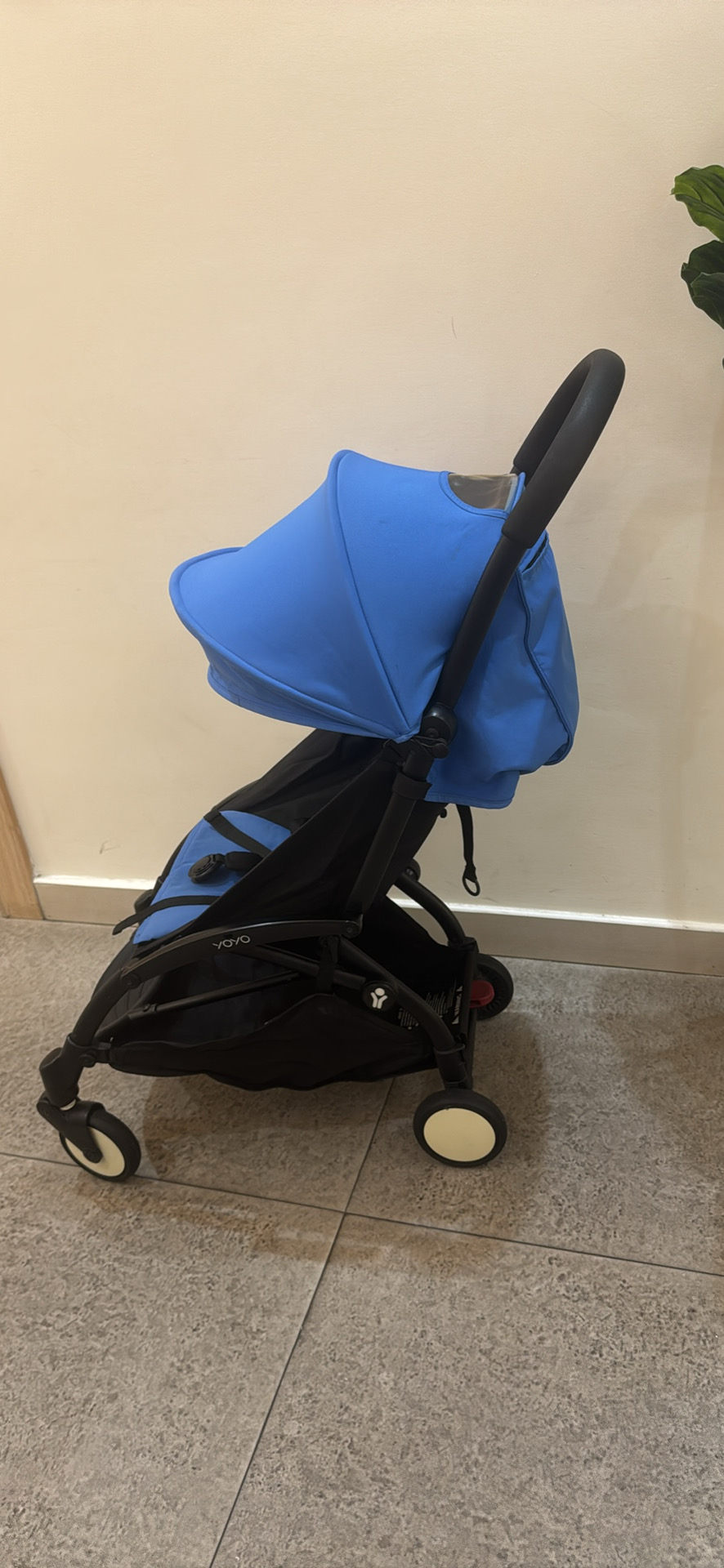 Yoyo stroller/newborn pack/ travel bag( like new) - Image 6