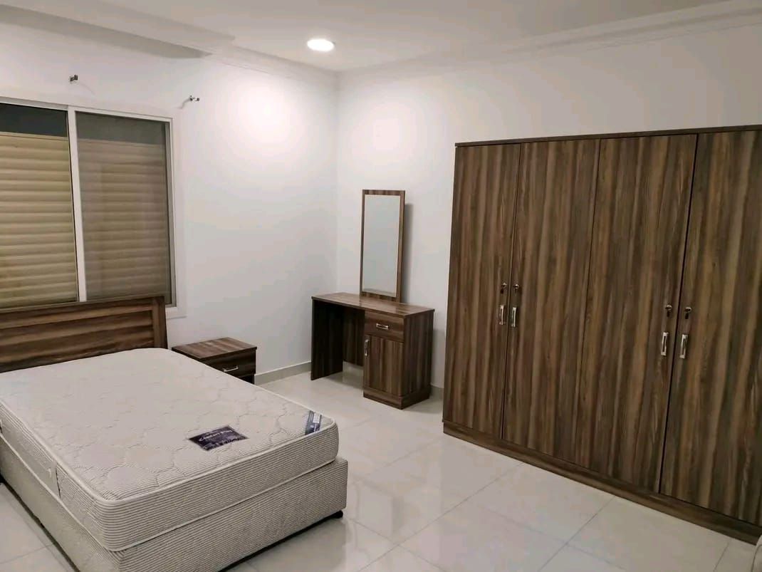 Qatar Airways Furniture available - Image 7