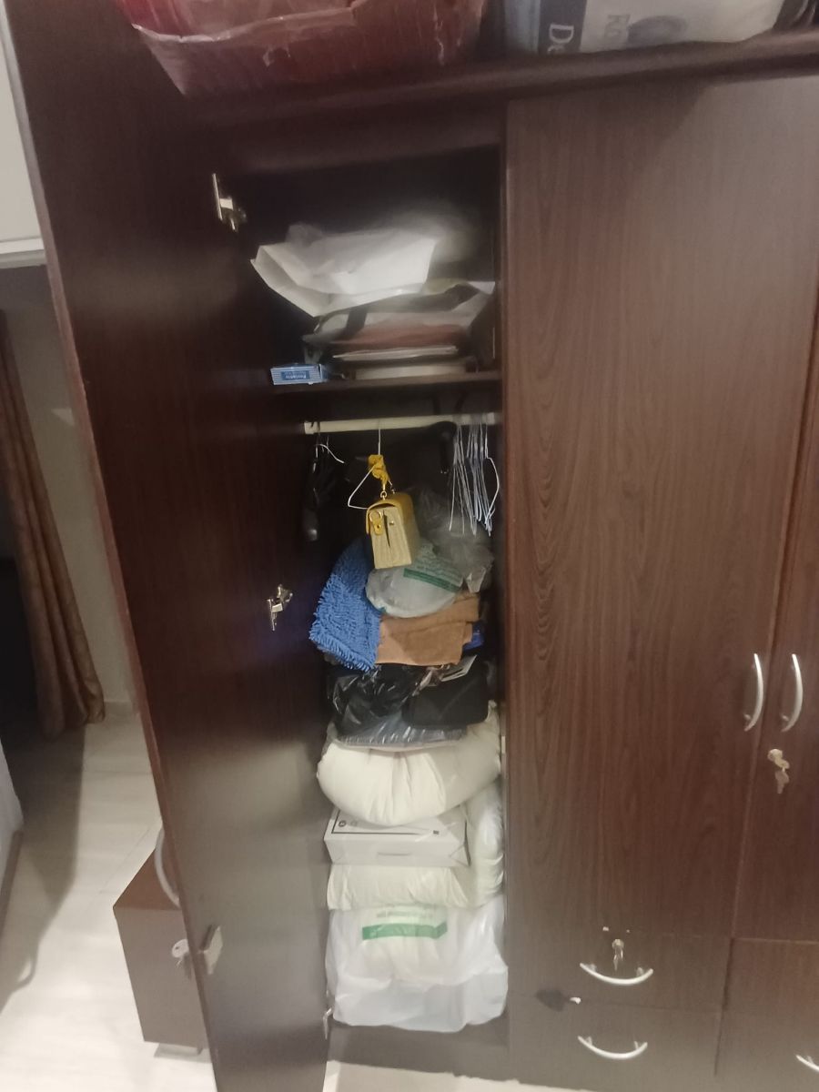 Spacious Wooden Wardrobe with Multiple Drawers – Excellent Condition - Image 7