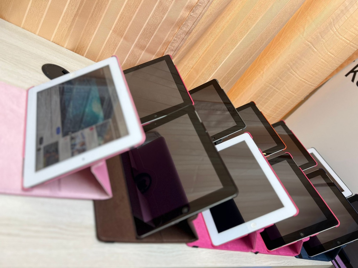 Apple iPad 2/3 For kids with 25 Games - Image 6