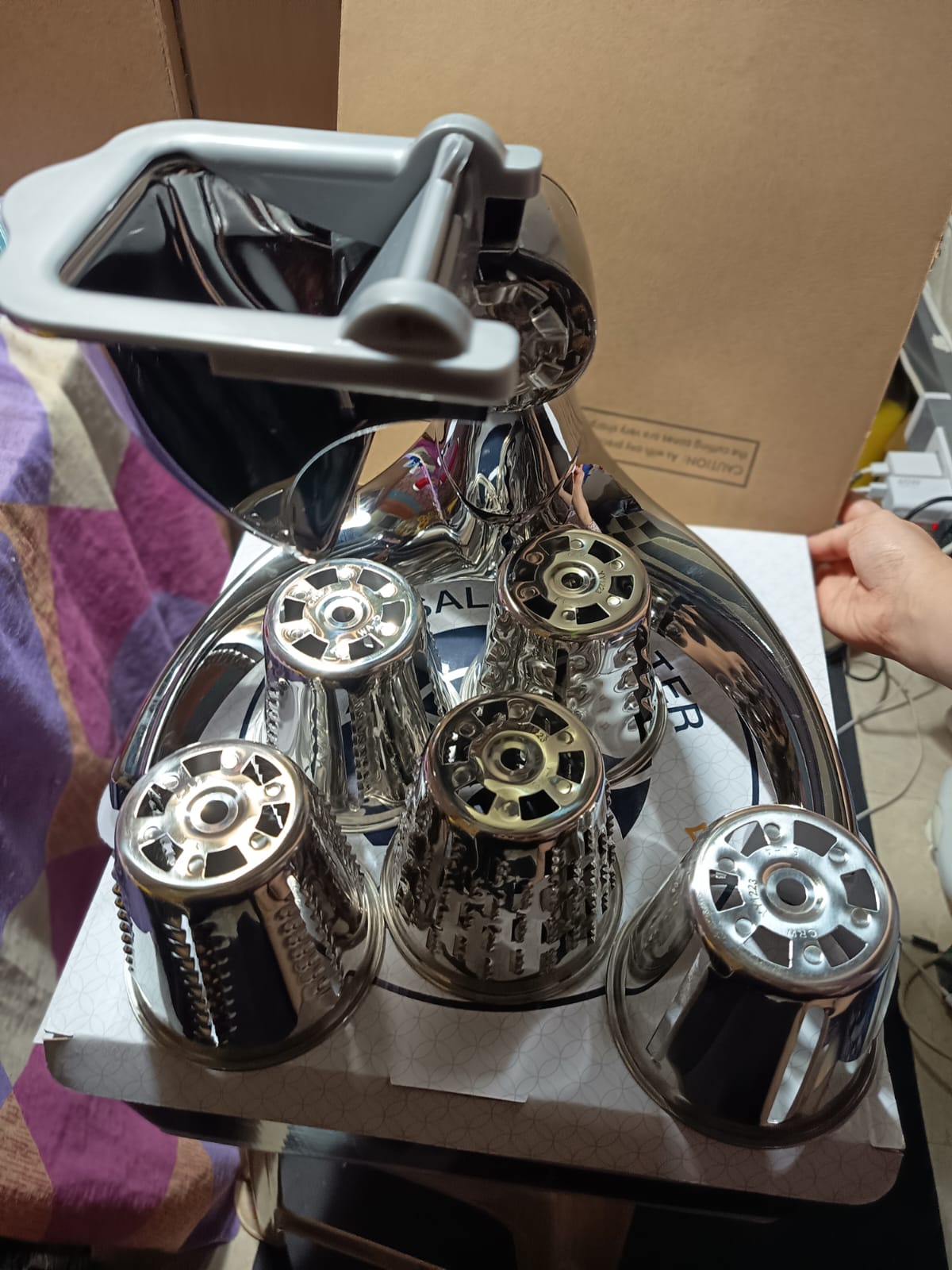 Salad Master food processor - Image 2