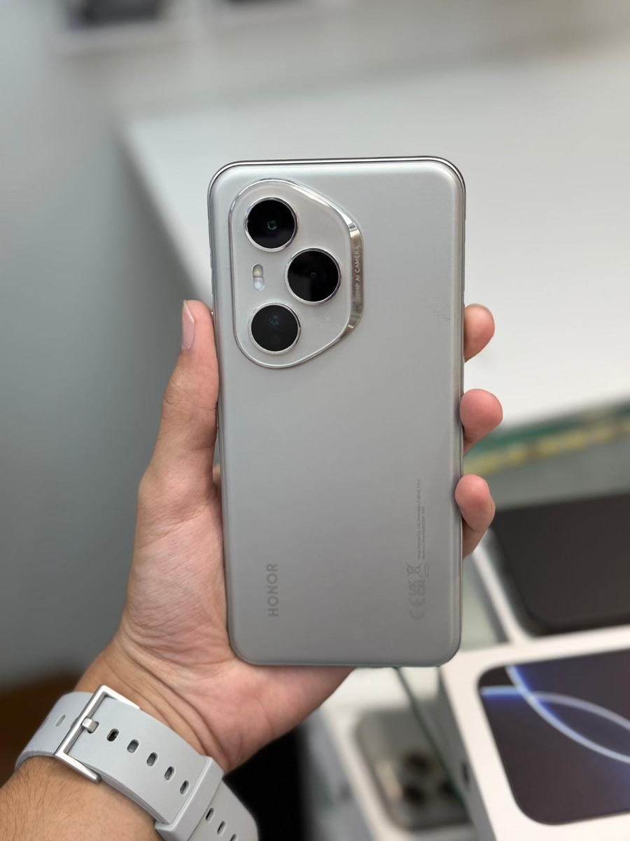 Honor 400 pro 12-512Gb Full box set Clean condition With original charger - Image 1