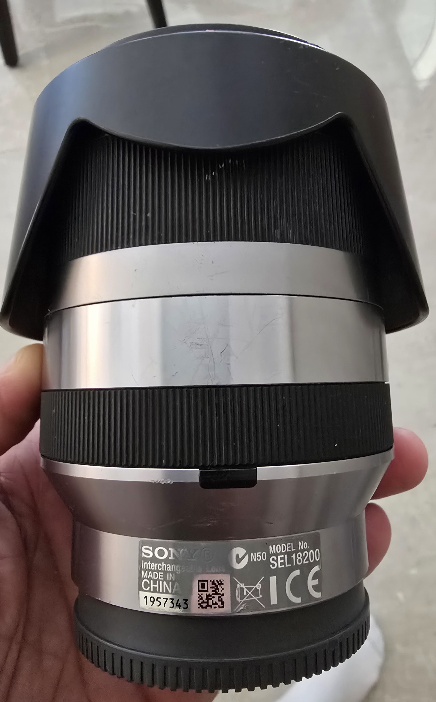 Sony A6000 mirrorless camera full of accessories - Image 5