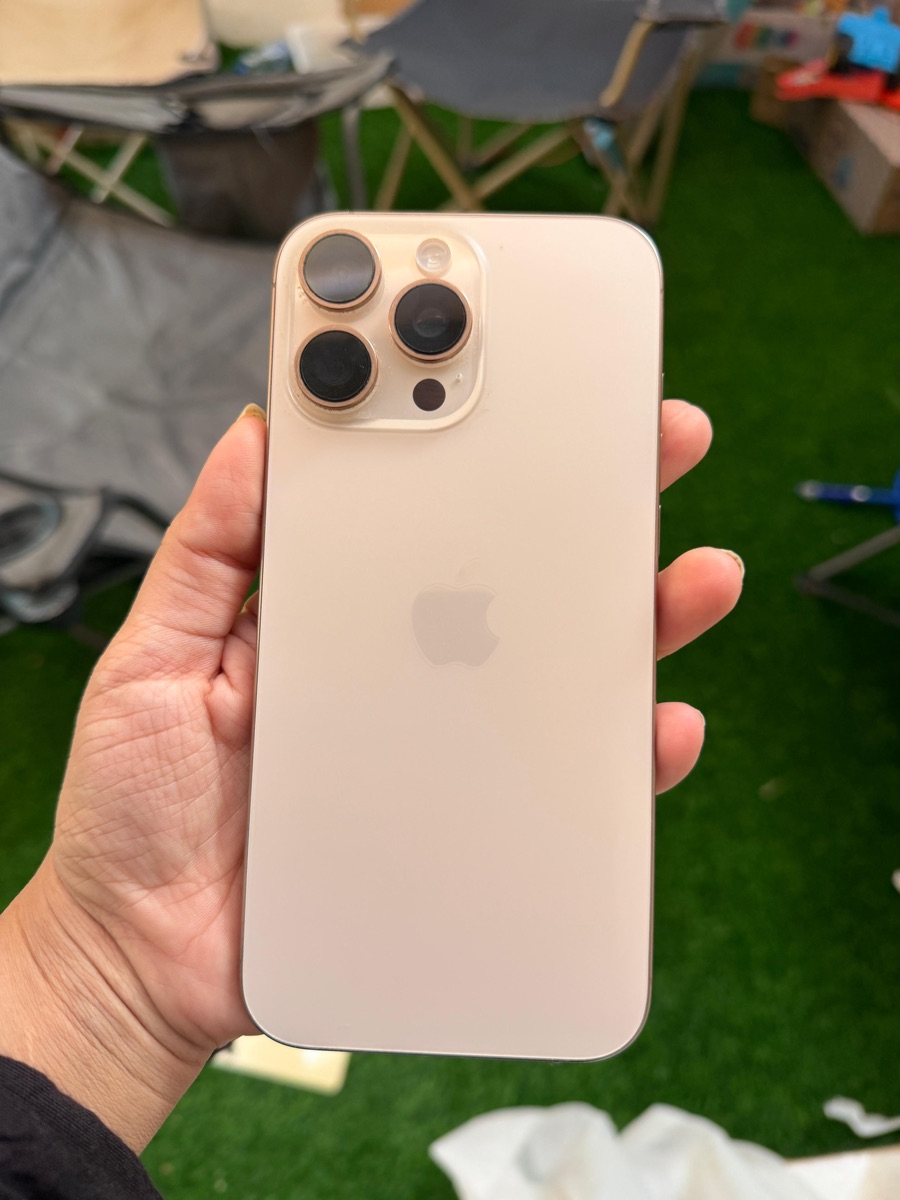 Iphone 16 pro max - Image 1