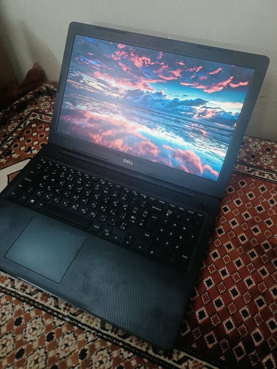 Dell Inc. Inspiron 3581

( FOR SALE) - Image 4