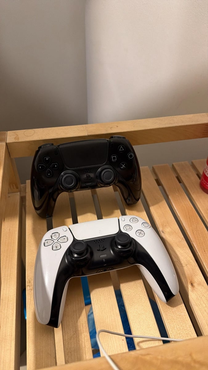 Ps5 controllers - Image 2