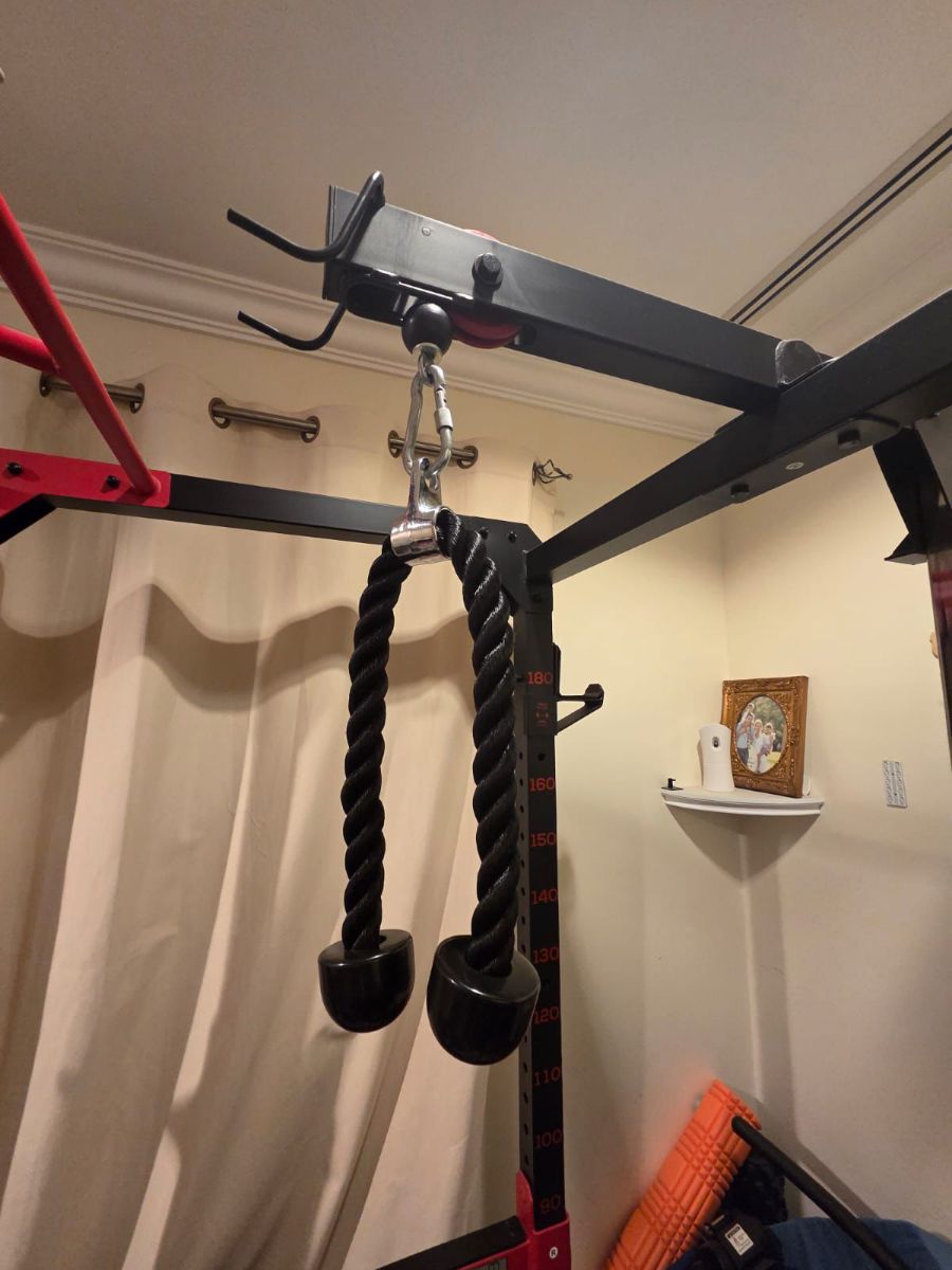 Half Smith machine, arm curl ,bench press, 


Power rack with Smith machine for sale. - Image 3