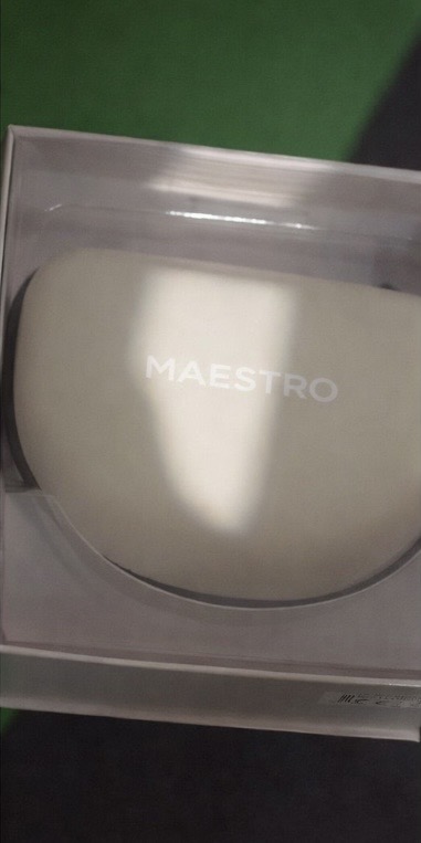  Maestro Elite Bluetooth Headset Cream colour and completely sealed  absolutely brand new and never opened - Image 4