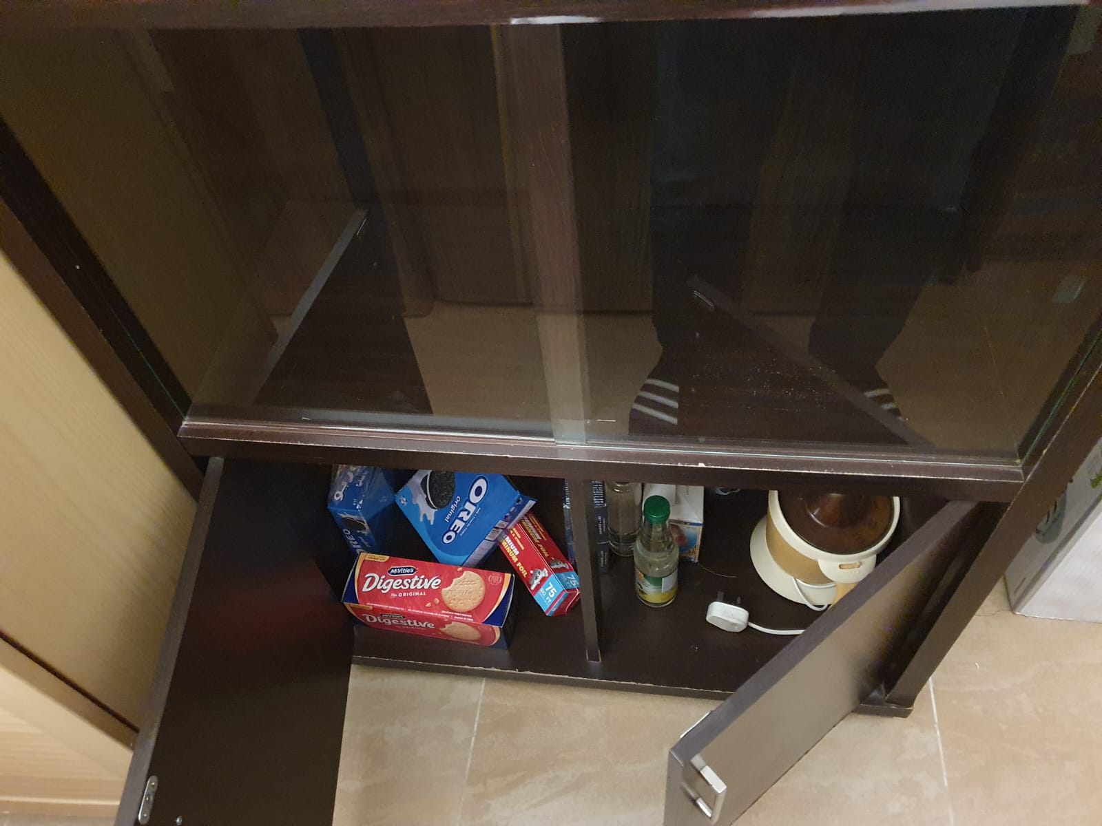 Glass cupboard - Image 2