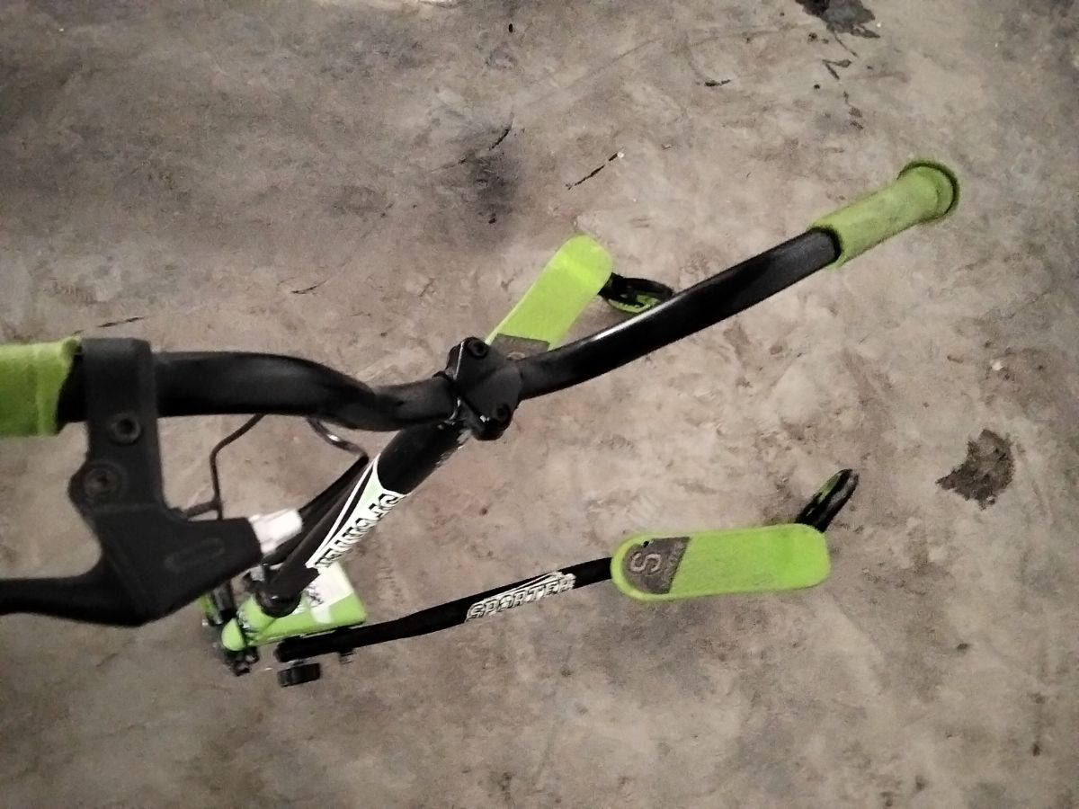 Three wheeler scooter - Image 7