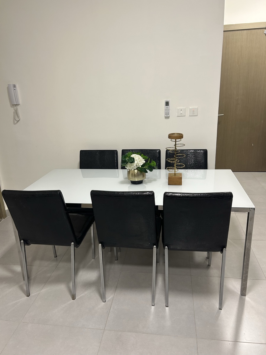Dining table with 6 chairs - Image 4