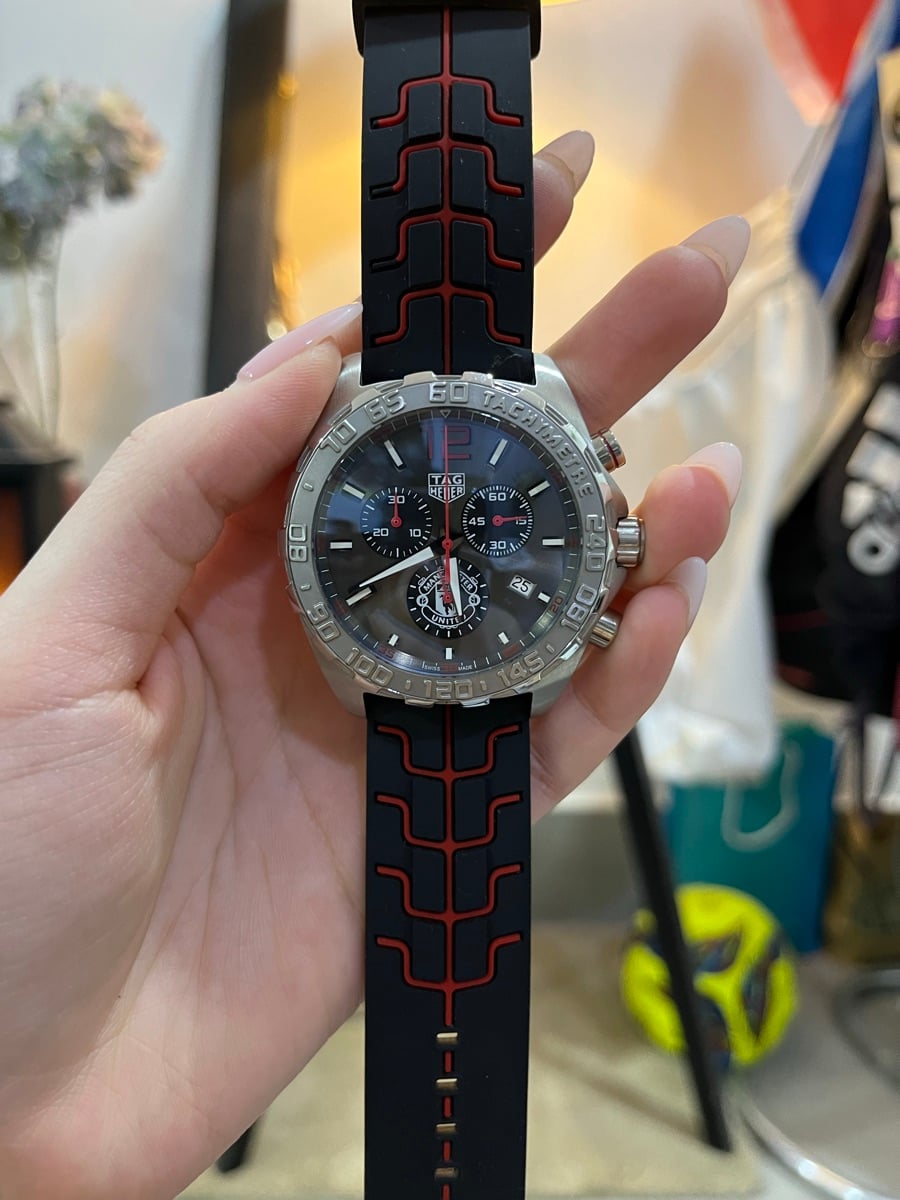 Taghuer Watch - Image 1