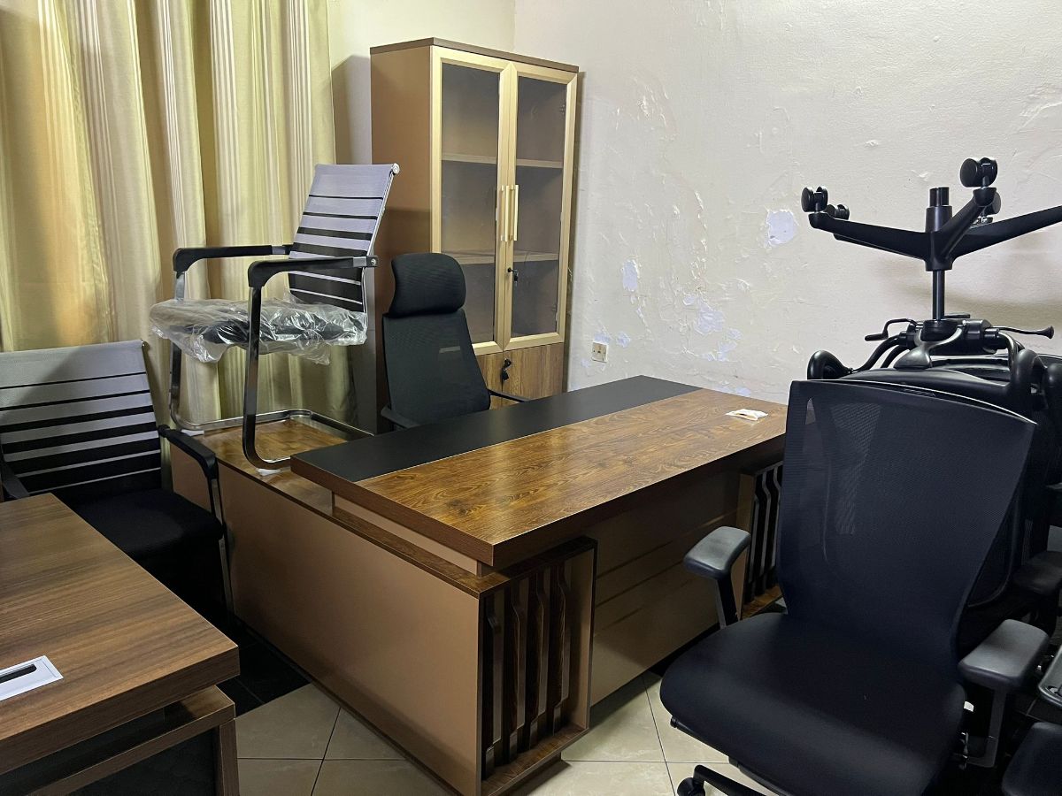 Used office furniture buy sell in Qatar 55157083 - Image 3