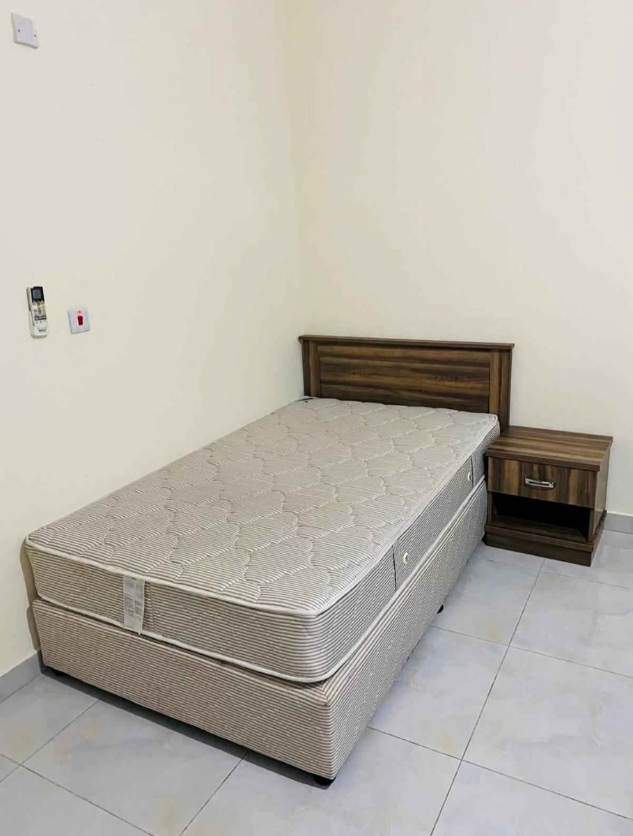 Qatar Airways Furniture available - Image 5