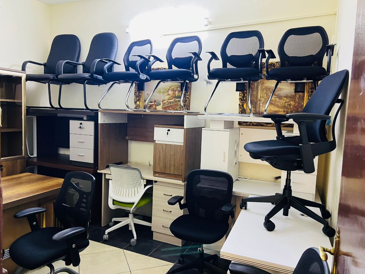 Used office desk and chair buy sell in qatar 55157083 - Image 9